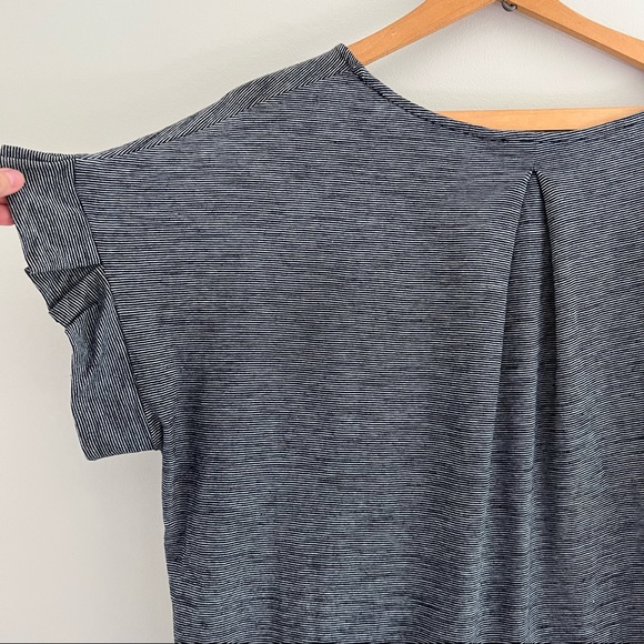 Jones New York Blue With White Striped T-Shirt Size XL - Picture 5 of 8